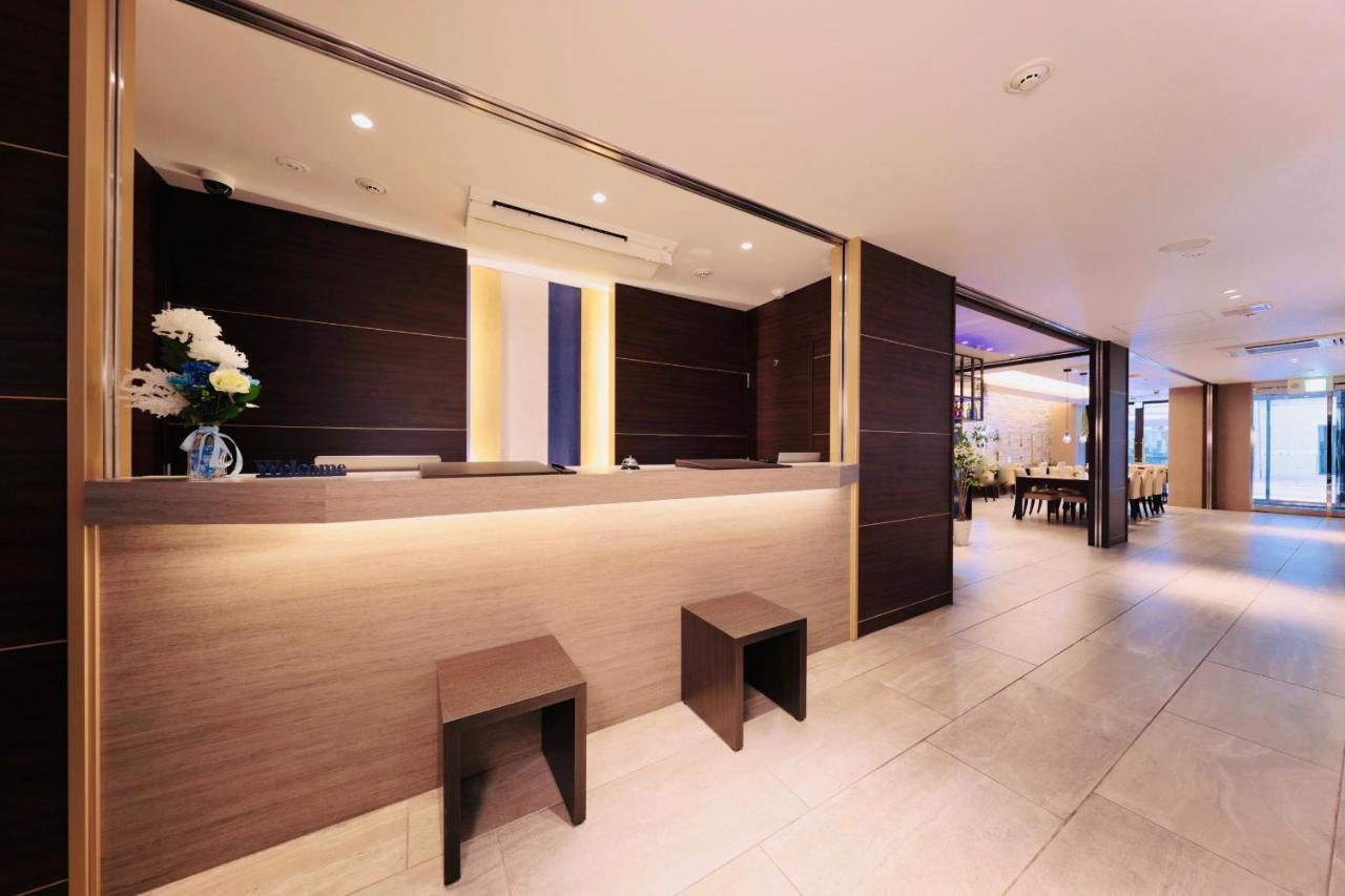 Shinsaibashi Crystal Hotel Osaka Exteriör bild